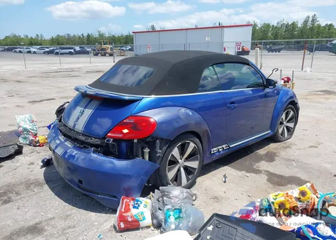 2014 Volkswagen Beetle 2.0T R-Line z USA, uszkodzony, nr VIN 3VW7T7AT5EM813875